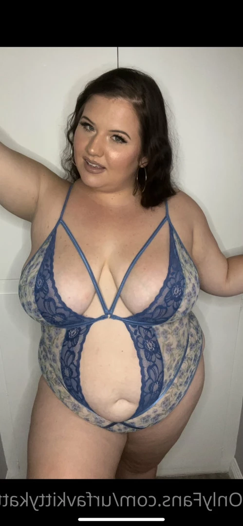 🍭 𝑯𝑶𝑹𝑵𝒀  BBW KITTY 🐱 CHECK DMs 👀 [ urfavkittykatt ] Onlyfans leaked photo 6032274 on Hotleaks.tv