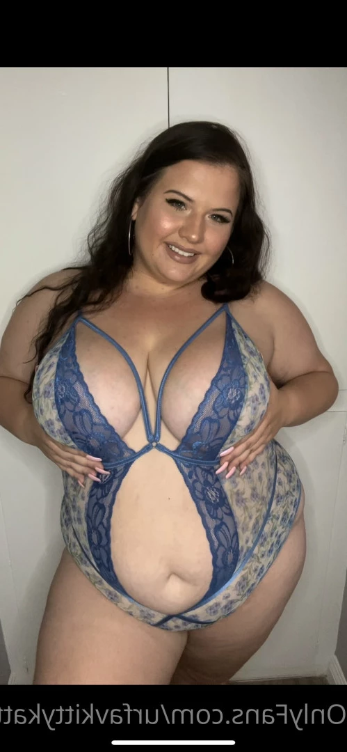 🍭 𝑯𝑶𝑹𝑵𝒀  BBW KITTY 🐱 CHECK DMs 👀 [ urfavkittykatt ] Onlyfans leaked photo 6033208 on Hotleaks.tv