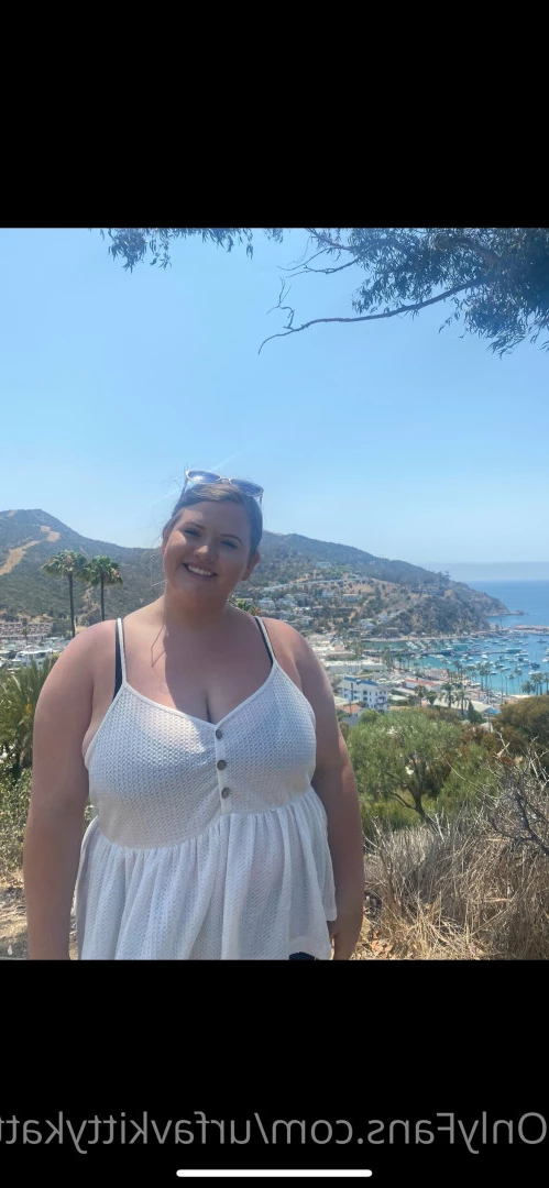 🍭 𝑯𝑶𝑹𝑵𝒀  BBW KITTY 🐱 CHECK DMs 👀 [ urfavkittykatt ] Onlyfans leaked photo 6033434 on Hotleaks.tv