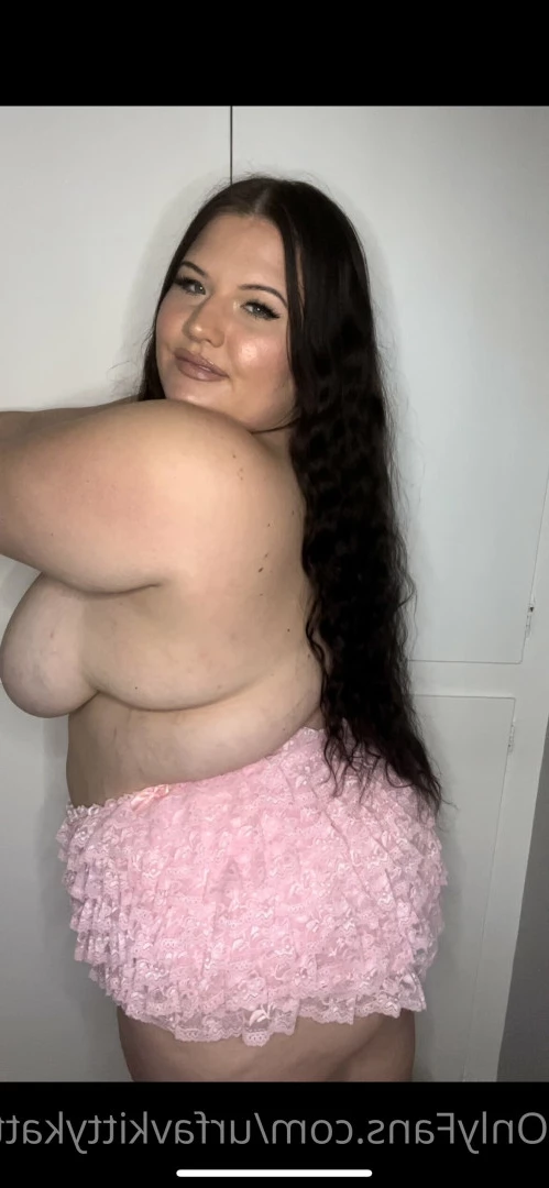 🍭 𝑯𝑶𝑹𝑵𝒀  BBW KITTY 🐱 CHECK DMs 👀 [ urfavkittykatt ] Onlyfans leaked photo 6033473 on Hotleaks.tv