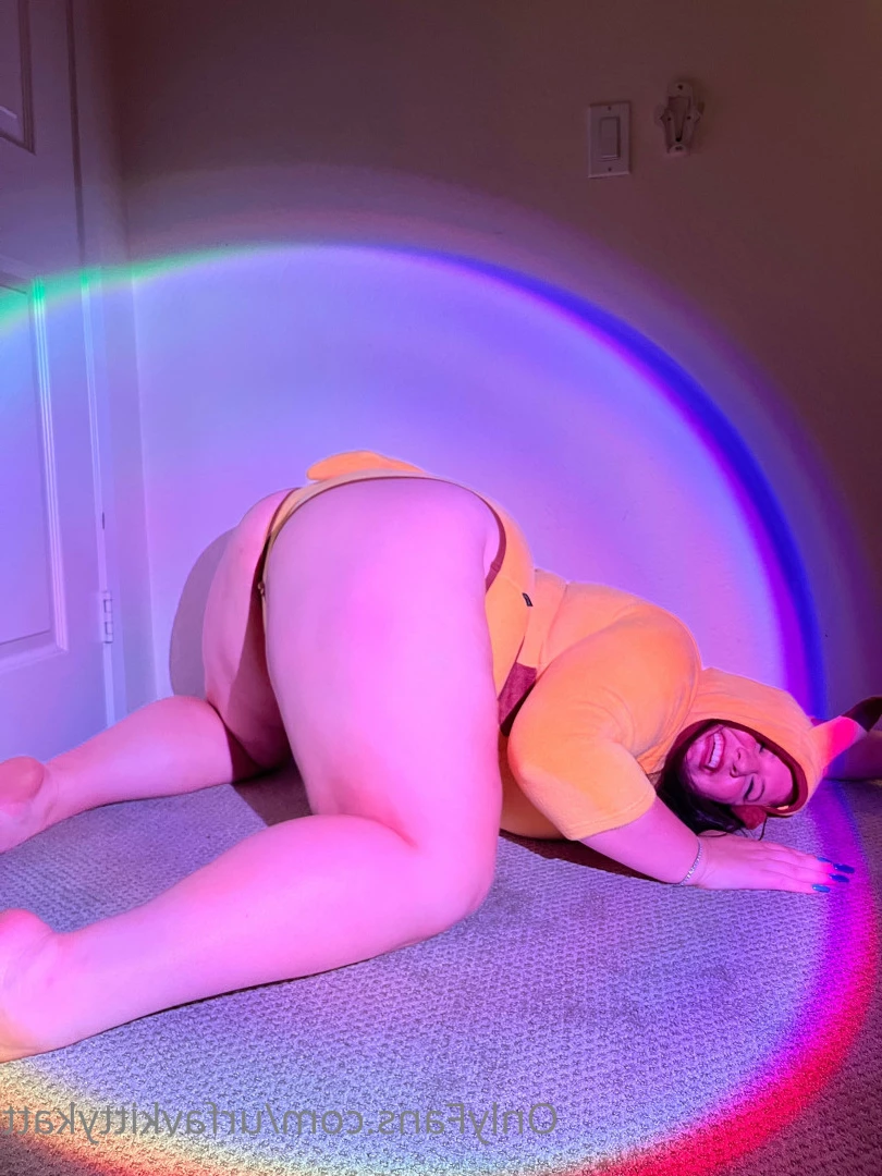 🍭 𝑯𝑶𝑹𝑵𝒀  BBW KITTY 🐱 CHECK DMs 👀 [ urfavkittykatt ] Onlyfans leaked photo 6034227 on Hotleaks.tv