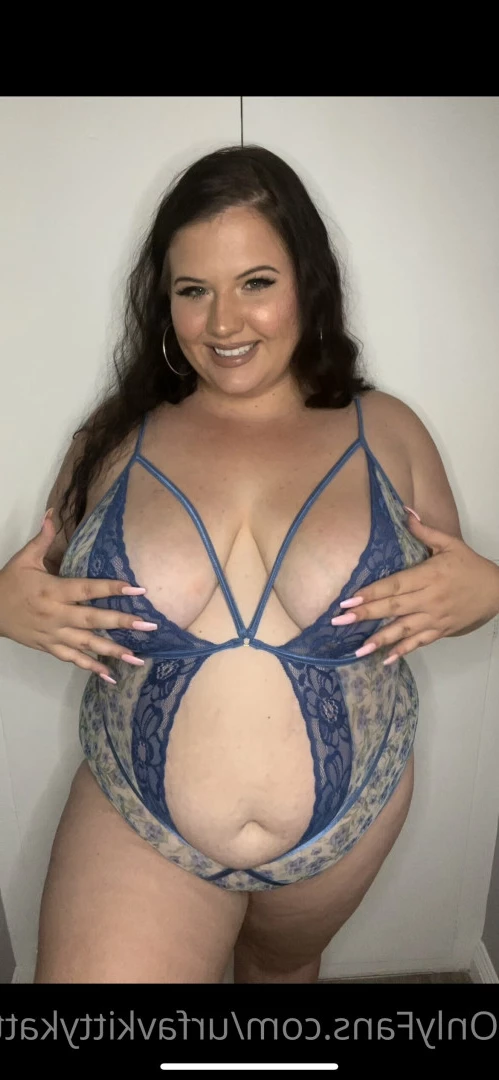 🍭 𝑯𝑶𝑹𝑵𝒀  BBW KITTY 🐱 CHECK DMs 👀 [ urfavkittykatt ] Onlyfans leaked photo 6035419 on Hotleaks.tv