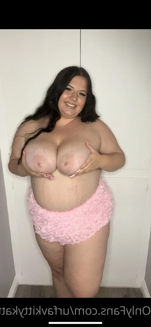🍭 𝑯𝑶𝑹𝑵𝒀  BBW KITTY 🐱 CHECK DMs 👀 [ urfavkittykatt ] Onlyfans leaked photo 6035497 on Hotleaks.tv