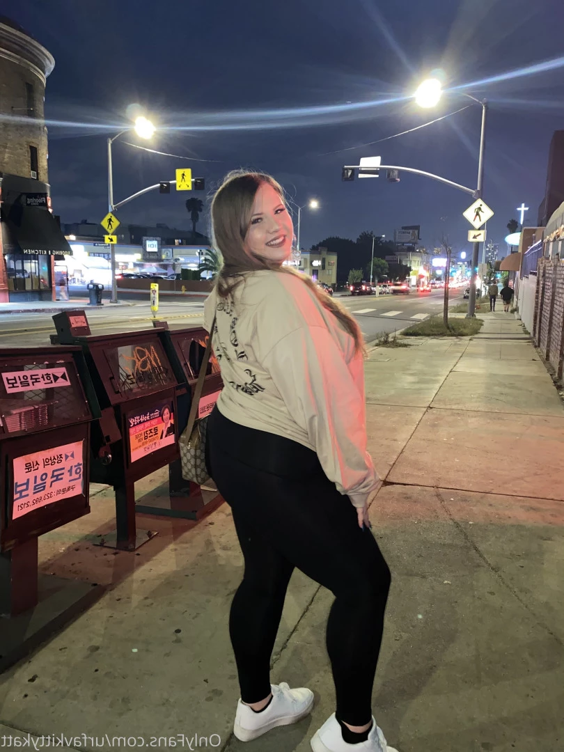 🍭 𝑯𝑶𝑹𝑵𝒀  BBW KITTY 🐱 CHECK DMs 👀 [ urfavkittykatt ] Onlyfans leaked photo 6035590 on Hotleaks.tv