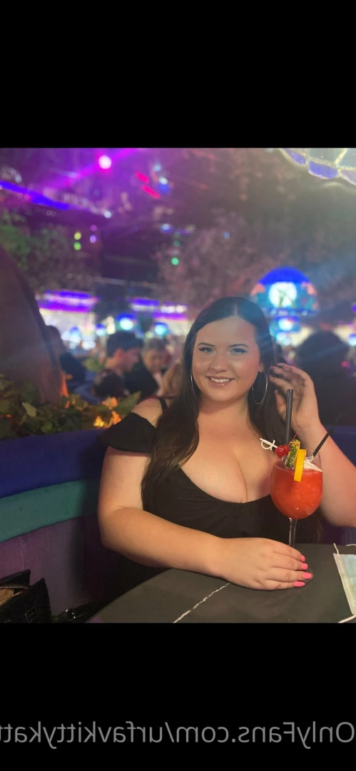 🍭 𝑯𝑶𝑹𝑵𝒀  BBW KITTY 🐱 CHECK DMs 👀 [ urfavkittykatt ] Onlyfans leaked photo 6036212 on Hotleaks.tv