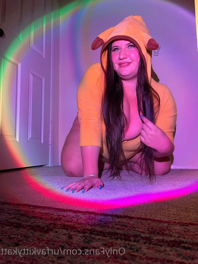 🍭 𝑯𝑶𝑹𝑵𝒀  BBW KITTY 🐱 CHECK DMs 👀 [ urfavkittykatt ] Onlyfans leaked photo 6037647 on Hotleaks.tv