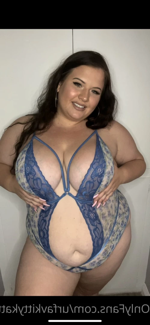 🍭 𝑯𝑶𝑹𝑵𝒀  BBW KITTY 🐱 CHECK DMs 👀 [ urfavkittykatt ] Onlyfans leaked photo 6037705 on Hotleaks.tv