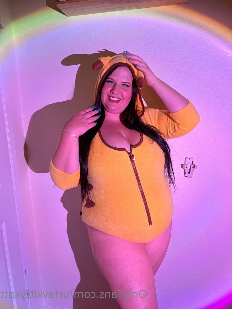 🍭 𝑯𝑶𝑹𝑵𝒀  BBW KITTY 🐱 CHECK DMs 👀 [ urfavkittykatt ] Onlyfans leaked photo 6038126 on Hotleaks.tv