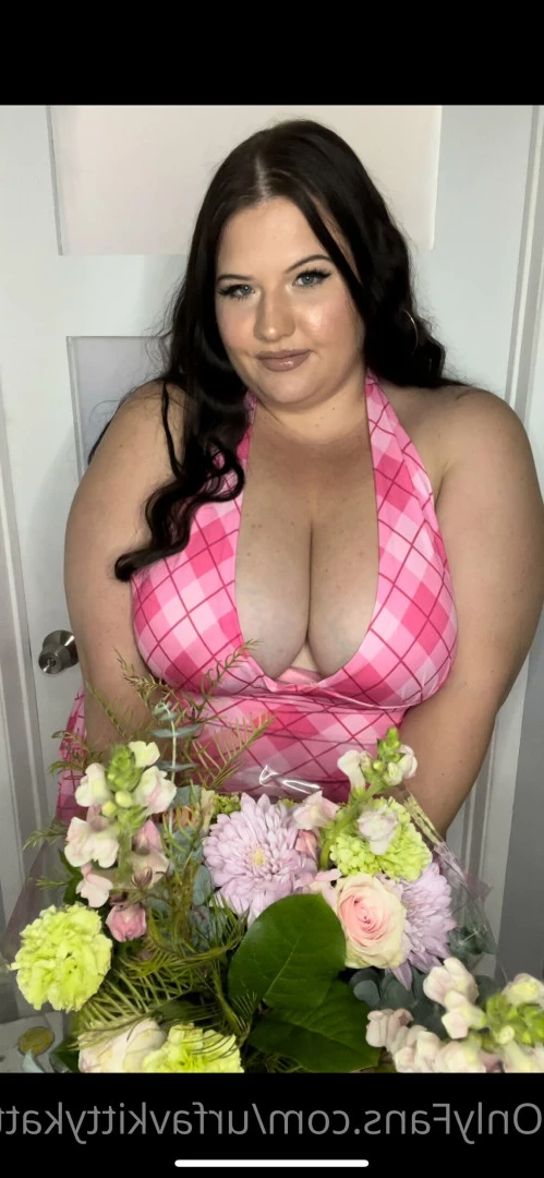 🍭 𝑯𝑶𝑹𝑵𝒀  BBW KITTY 🐱 CHECK DMs 👀 [ urfavkittykatt ] Onlyfans leaked photo 6038213 on Hotleaks.tv