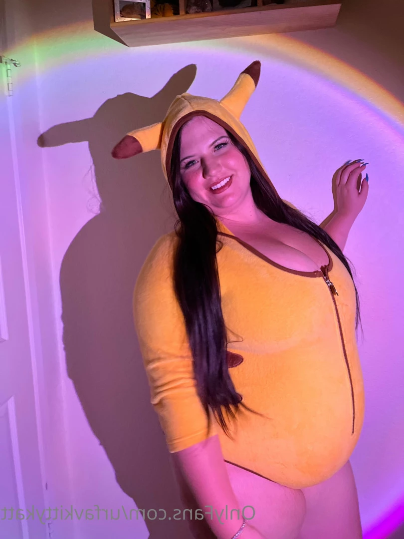 🍭 𝑯𝑶𝑹𝑵𝒀  BBW KITTY 🐱 CHECK DMs 👀 [ urfavkittykatt ] Onlyfans leaked photo 6038223 on Hotleaks.tv