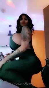 𝑼𝒌𝒔 𝑩𝒊𝒈𝒈𝒆𝒔𝒕 𝑻𝒊𝒕𝒔 👩🏻𝑳𝒆𝒕𝒔 𝑽𝒊𝒅𝒆𝒐𝒄𝒂𝒍𝒍&amp;𝒔𝒆𝒙t😈 [ vip_nvr ] Onlyfans leaked video 2941047 on Hotleaks.tv