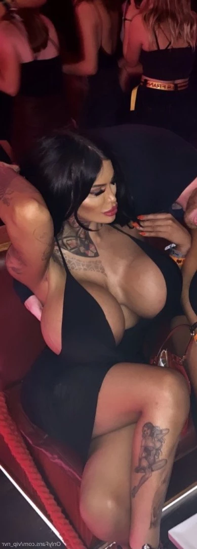 𝑼𝒌𝒔 𝑩𝒊𝒈𝒈𝒆𝒔𝒕 𝑻𝒊𝒕𝒔 👩🏻𝑳𝒆𝒕𝒔 𝑽𝒊𝒅𝒆𝒐𝒄𝒂𝒍𝒍&amp;𝒔𝒆𝒙t😈 [ vip_nvr ] Onlyfans leaked photo 4138454 on Hotleaks.tv