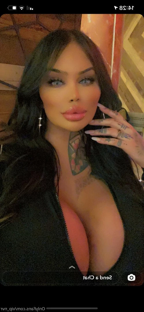 𝑼𝒌𝒔 𝑩𝒊𝒈𝒈𝒆𝒔𝒕 𝑻𝒊𝒕𝒔 👩🏻𝑳𝒆𝒕𝒔 𝑽𝒊𝒅𝒆𝒐𝒄𝒂𝒍𝒍&amp;𝒔𝒆𝒙t😈 [ vip_nvr ] Onlyfans leaked photo 4151265 on Hotleaks.tv