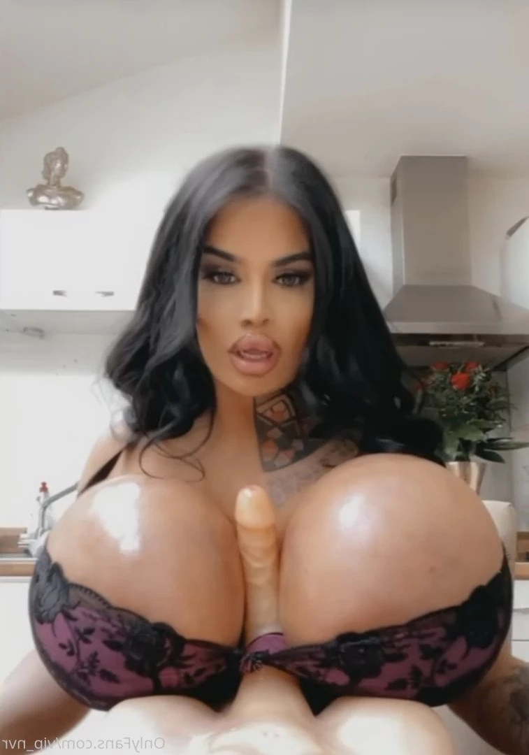 𝑼𝒌𝒔 𝑩𝒊𝒈𝒈𝒆𝒔𝒕 𝑻𝒊𝒕𝒔 👩🏻𝑳𝒆𝒕𝒔 𝑽𝒊𝒅𝒆𝒐𝒄𝒂𝒍𝒍&amp;𝒔𝒆𝒙t😈 [ vip_nvr ] Onlyfans leaked photo 4160008 on Hotleaks.tv