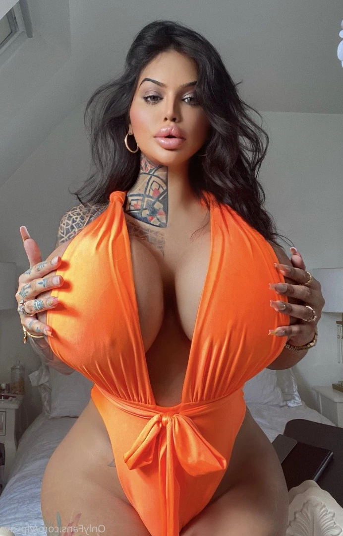 𝑼𝒌𝒔 𝑩𝒊𝒈𝒈𝒆𝒔𝒕 𝑻𝒊𝒕𝒔 👩🏻𝑳𝒆𝒕𝒔 𝑽𝒊𝒅𝒆𝒐𝒄𝒂𝒍𝒍&amp;𝒔𝒆𝒙t😈 [ vip_nvr ] Onlyfans leaked photo 4161530 on Hotleaks.tv