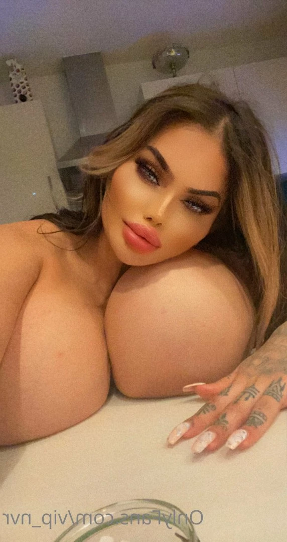 𝑼𝒌𝒔 𝑩𝒊𝒈𝒈𝒆𝒔𝒕 𝑻𝒊𝒕𝒔 👩🏻𝑳𝒆𝒕𝒔 𝑽𝒊𝒅𝒆𝒐𝒄𝒂𝒍𝒍&amp;𝒔𝒆𝒙t😈 [ vip_nvr ] Onlyfans leaked photo 4161958 on Hotleaks.tv