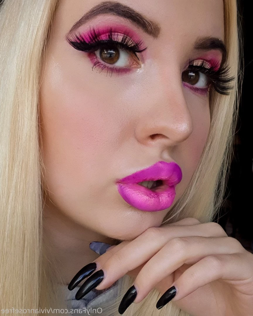 💗𝗩𝗜𝗩𝗜𝗔𝗡 𝗥𝗢𝗦𝗘 𝗙𝗥𝗘𝗘💗 [ vivianrosefree ] Onlyfans leaked photo 2205930 on Hotleaks.tv