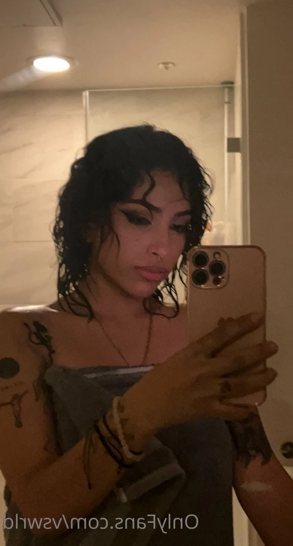 v [ vswrld ] Onlyfans leaked photo 2205813 on Hotleaks.tv