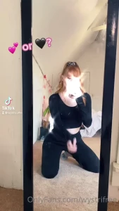10658878