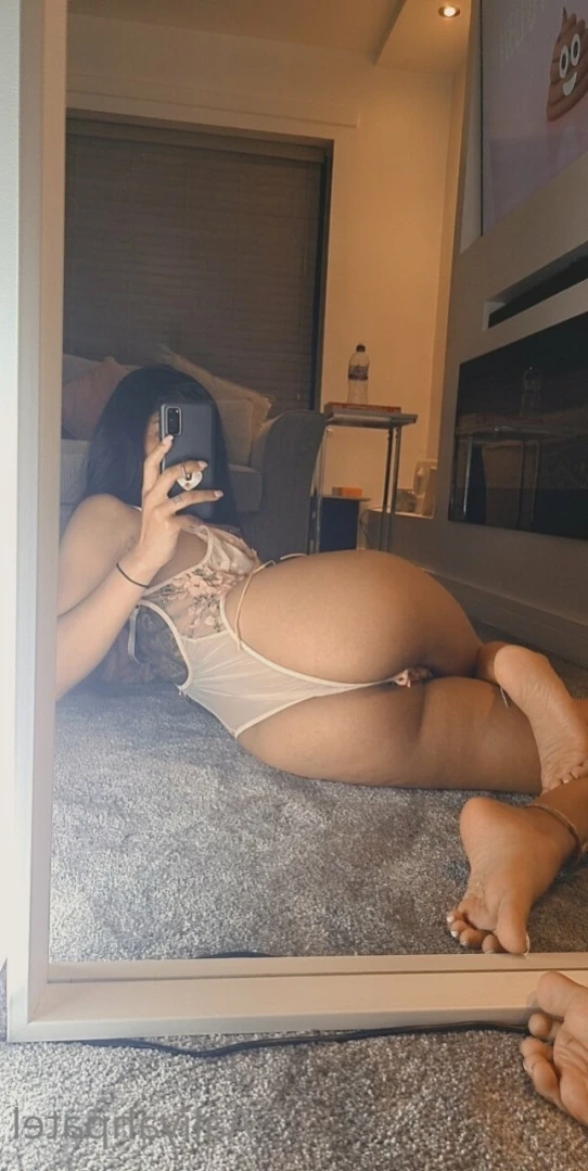 📚Little T33n Aaliyah📚 [ aaliyahpatel ] Onlyfans leaked photo 14830990 on Hotleaks.tv