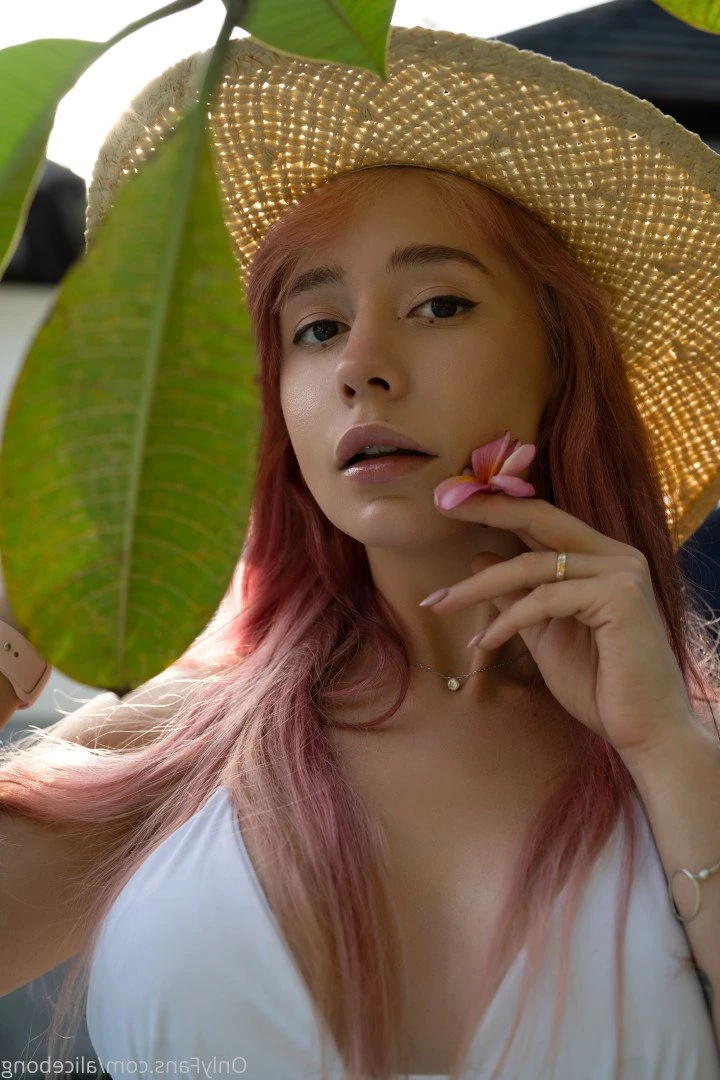 Daddy’s Girl💦Alicebong💦 [ alicebong ] Onlyfans leaked photo 3749396 on Hotleaks.tv