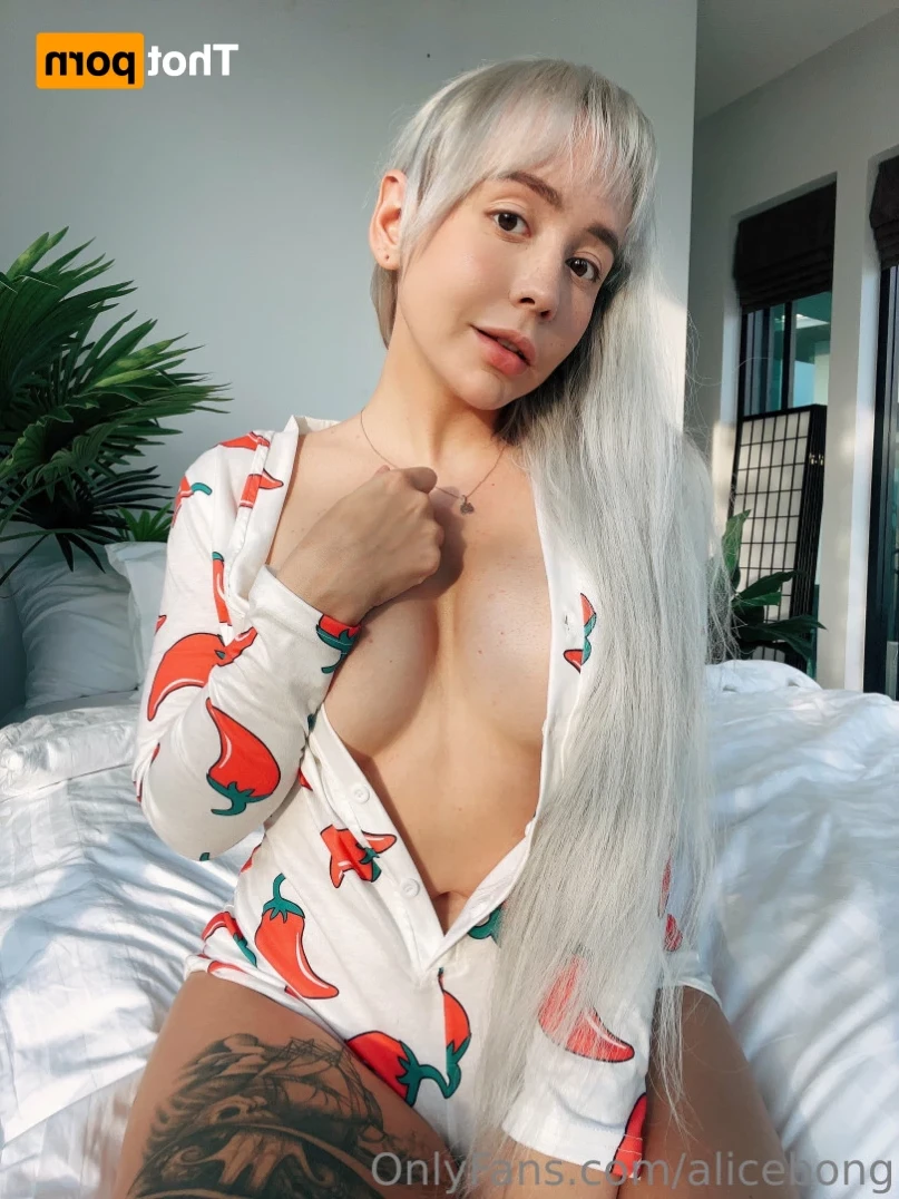 Daddy’s Girl💦Alicebong💦 [ alicebong ] Onlyfans leaked photo 15251338 on Hotleaks.tv