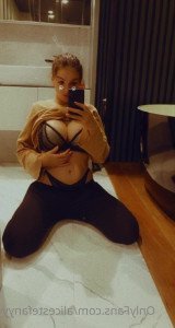 Smileyouarehere ! 🧡 [ alicestefanyy ] Onlyfans leaked video 2501327 on Hotleaks.tv