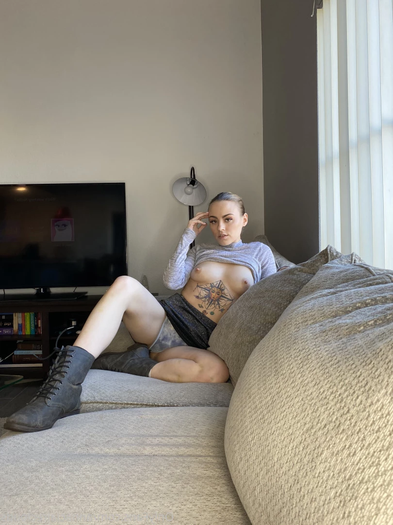 Anna Claire Clouds [ annaclaireclouds ] Onlyfans leaked photo 9898731 on Hotleaks.tv