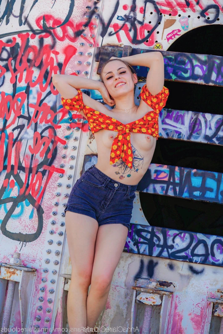Anna Claire Clouds [ annaclaireclouds ] Onlyfans leaked photo 9905453 on Hotleaks.tv