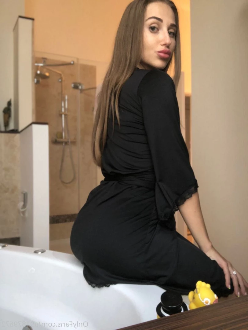🍒🍓 Anna Love🍒🍓 [ annalove77 ] Onlyfans leaked photo 10305464 on Hotleaks.tv