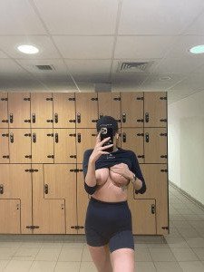Annie the redhead with 2 pussies 🥵 [ annieecharlotte ] Onlyfans leaked video 2503672 on Hotleaks.tv