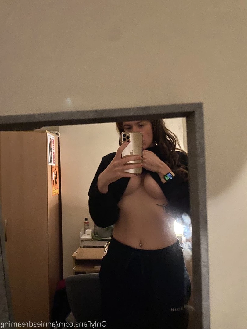 Annie the redhead with 2 pussies 🥵 [ annieecharlotte ] Onlyfans leaked photo 3637657 on Hotleaks.tv