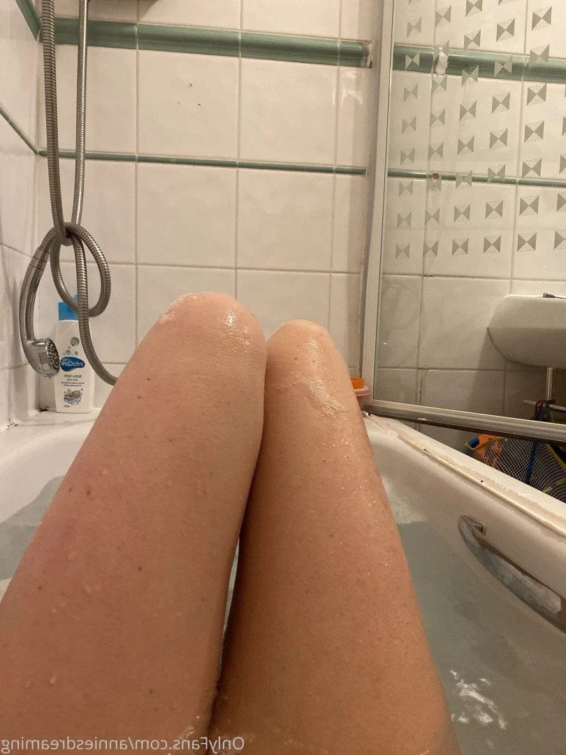 Annie the redhead with 2 pussies 🥵 [ annieecharlotte ] Onlyfans leaked photo 3659446 on Hotleaks.tv