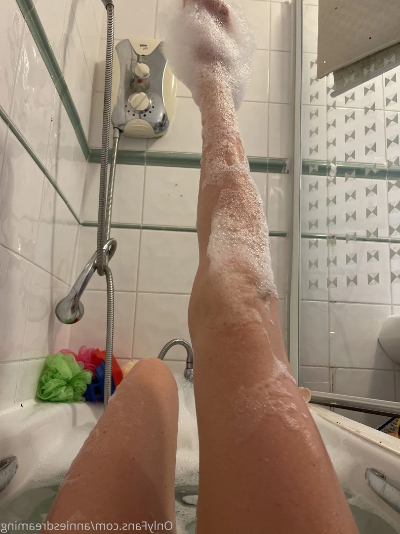 Annie the redhead with 2 pussies 🥵 [ annieecharlotte ] Onlyfans leaked photo 3676651 on Hotleaks.tv