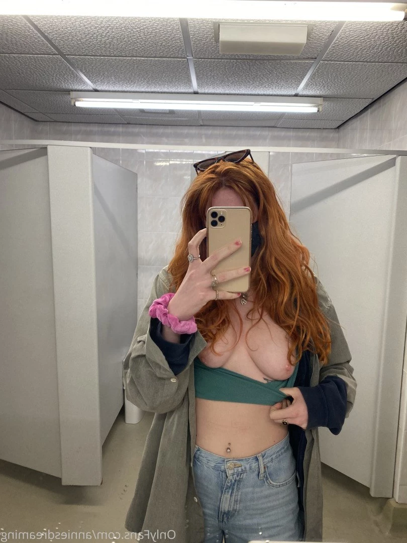 Annie the redhead with 2 pussies 🥵 [ annieecharlotte ] Onlyfans leaked photo 3698711 on Hotleaks.tv