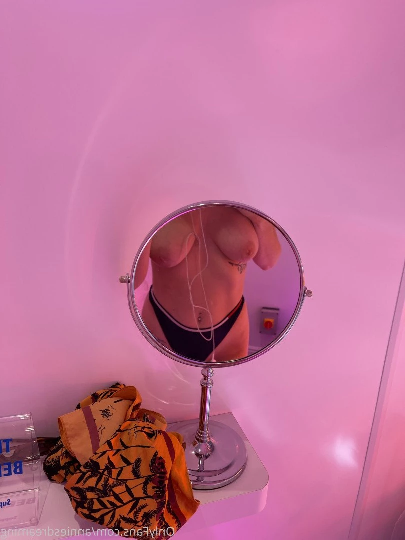 Annie the redhead with 2 pussies 🥵 [ annieecharlotte ] Onlyfans leaked photo 3702186 on Hotleaks.tv