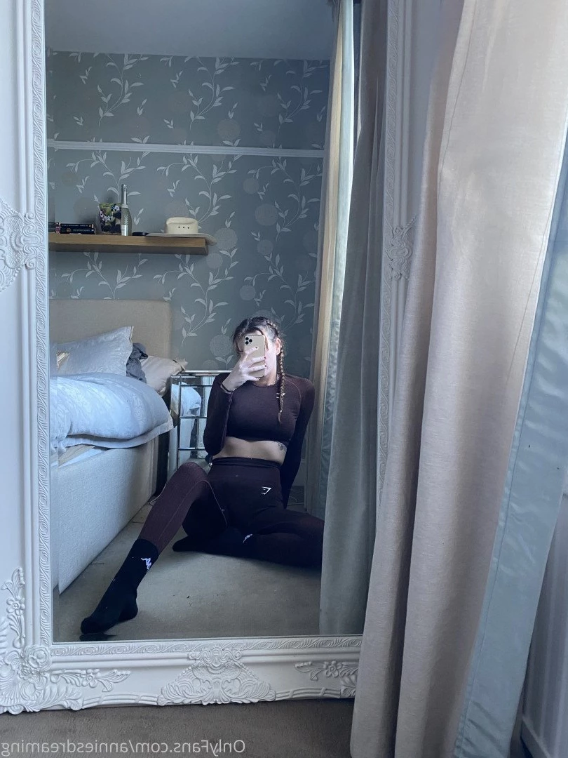 Annie the redhead with 2 pussies 🥵 [ annieecharlotte ] Onlyfans leaked photo 3733069 on Hotleaks.tv