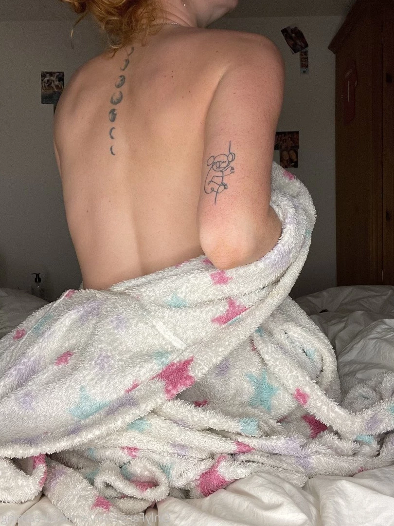 Annie the redhead with 2 pussies 🥵 [ annieecharlotte ] Onlyfans leaked photo 3756083 on Hotleaks.tv