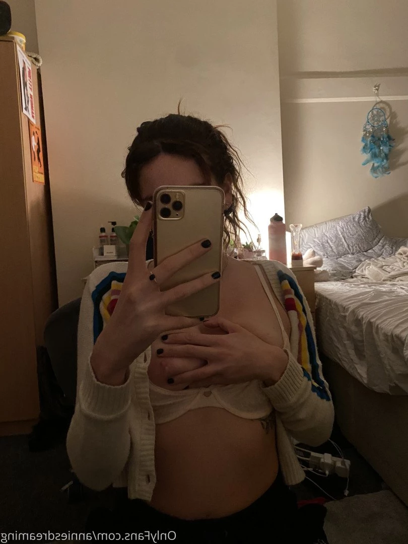 Annie the redhead with 2 pussies 🥵 [ annieecharlotte ] Onlyfans leaked photo 3773778 on Hotleaks.tv
