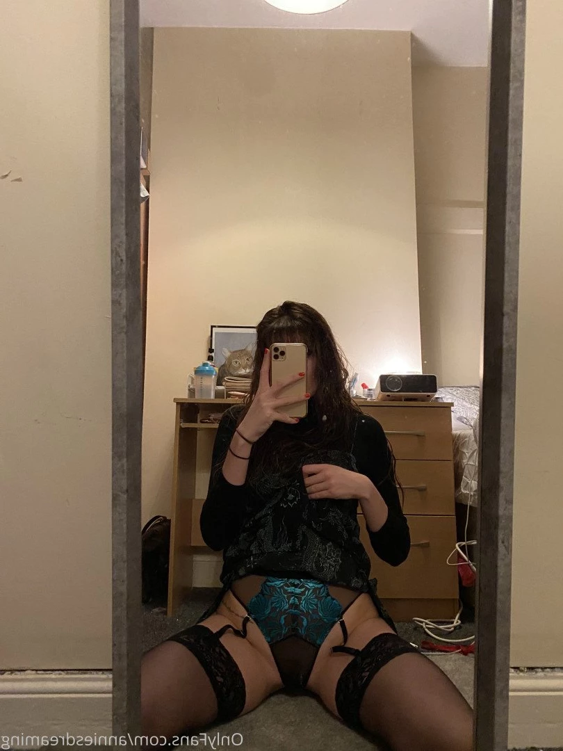 Annie the redhead with 2 pussies 🥵 [ annieecharlotte ] Onlyfans leaked photo 3856348 on Hotleaks.tv