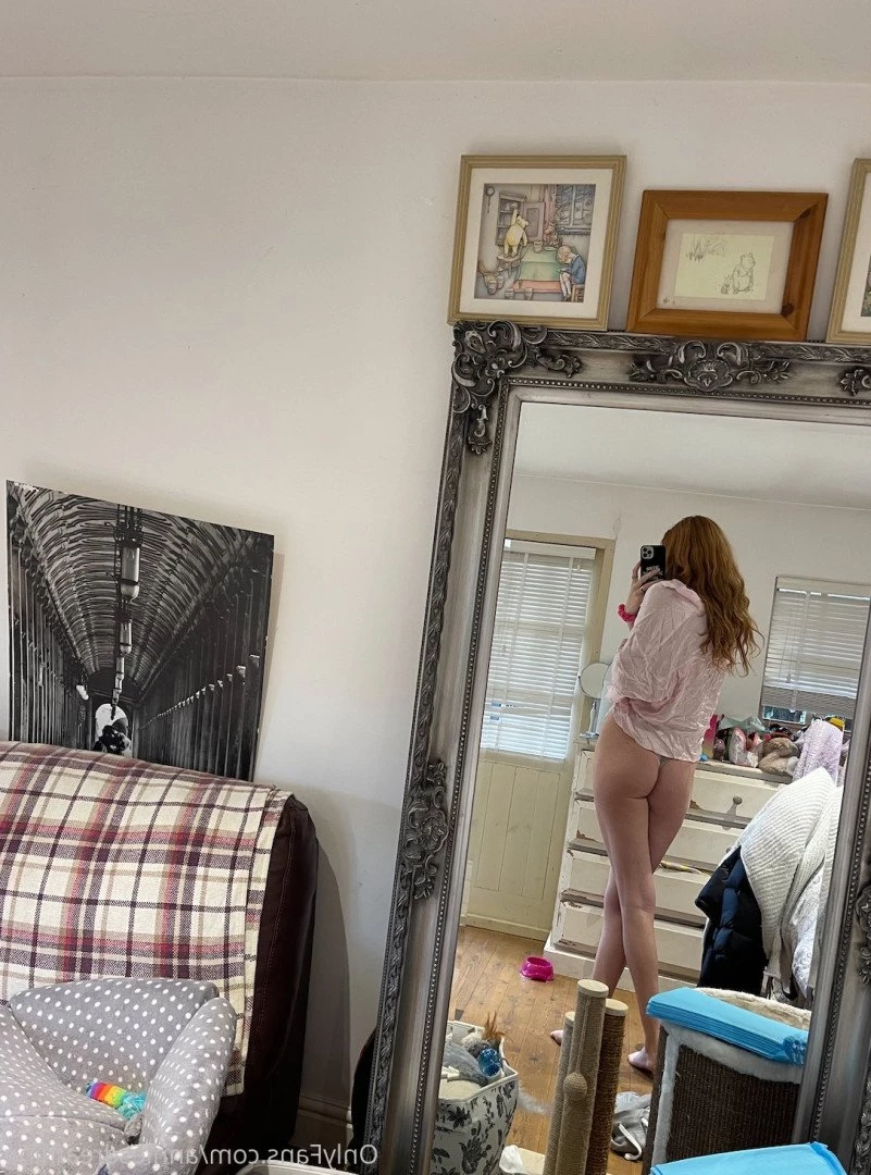 Annie the redhead with 2 pussies 🥵 [ annieecharlotte ] Onlyfans leaked photo 3864660 on Hotleaks.tv