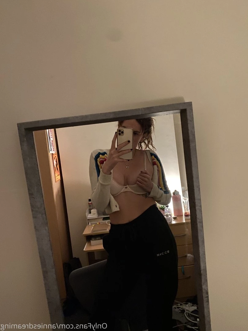 Annie the redhead with 2 pussies 🥵 [ annieecharlotte ] Onlyfans leaked photo 3874185 on Hotleaks.tv