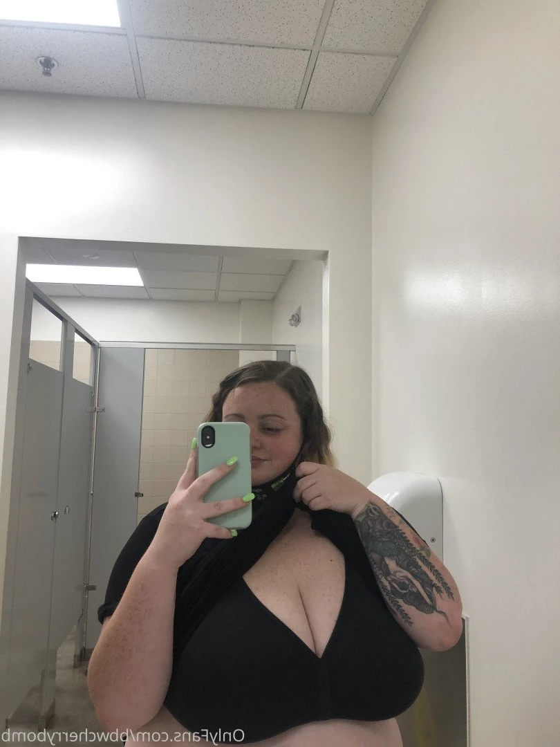 Cherry 🍒 [ bbwcherrybomb ] Onlyfans leaked photo 2202601 on Hotleaks.tv