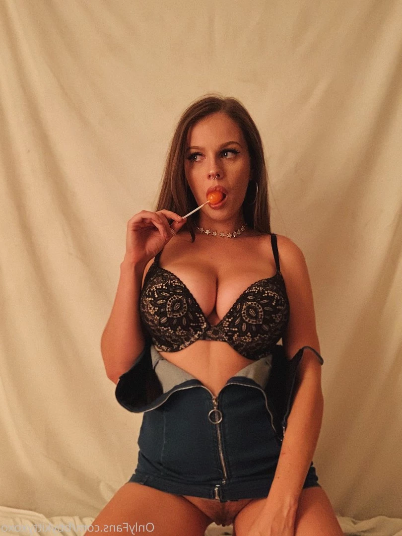 Kiki ♡ ✧*。 [ bbykittyxoxo ] Onlyfans leaked photo 2200963 on Hotleaks.tv