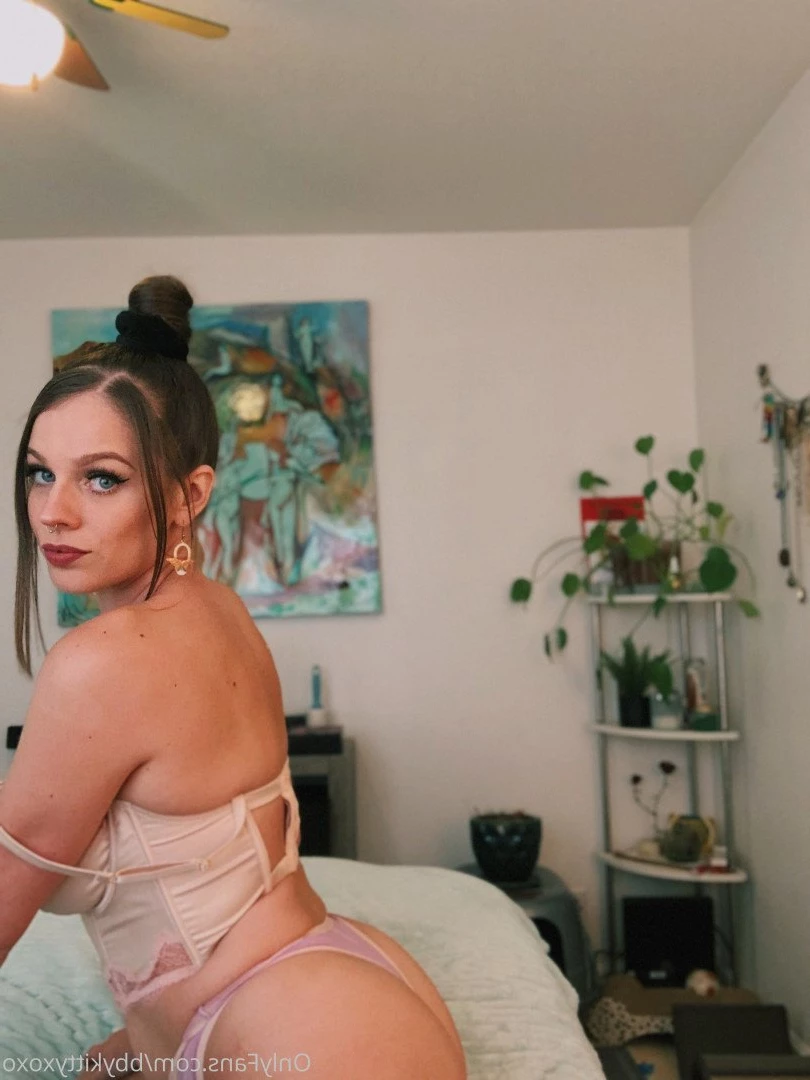 Kiki ♡ ✧*。 [ bbykittyxoxo ] Onlyfans leaked photo 2201579 on Hotleaks.tv