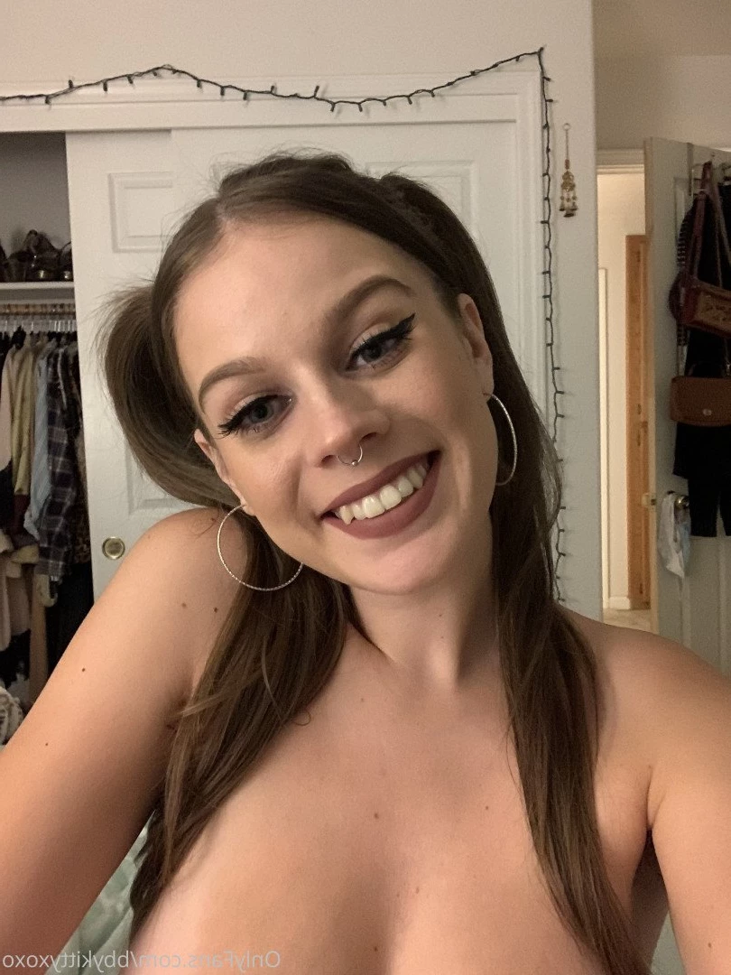 Kiki ♡ ✧*。 [ bbykittyxoxo ] Onlyfans leaked photo 2201753 on Hotleaks.tv