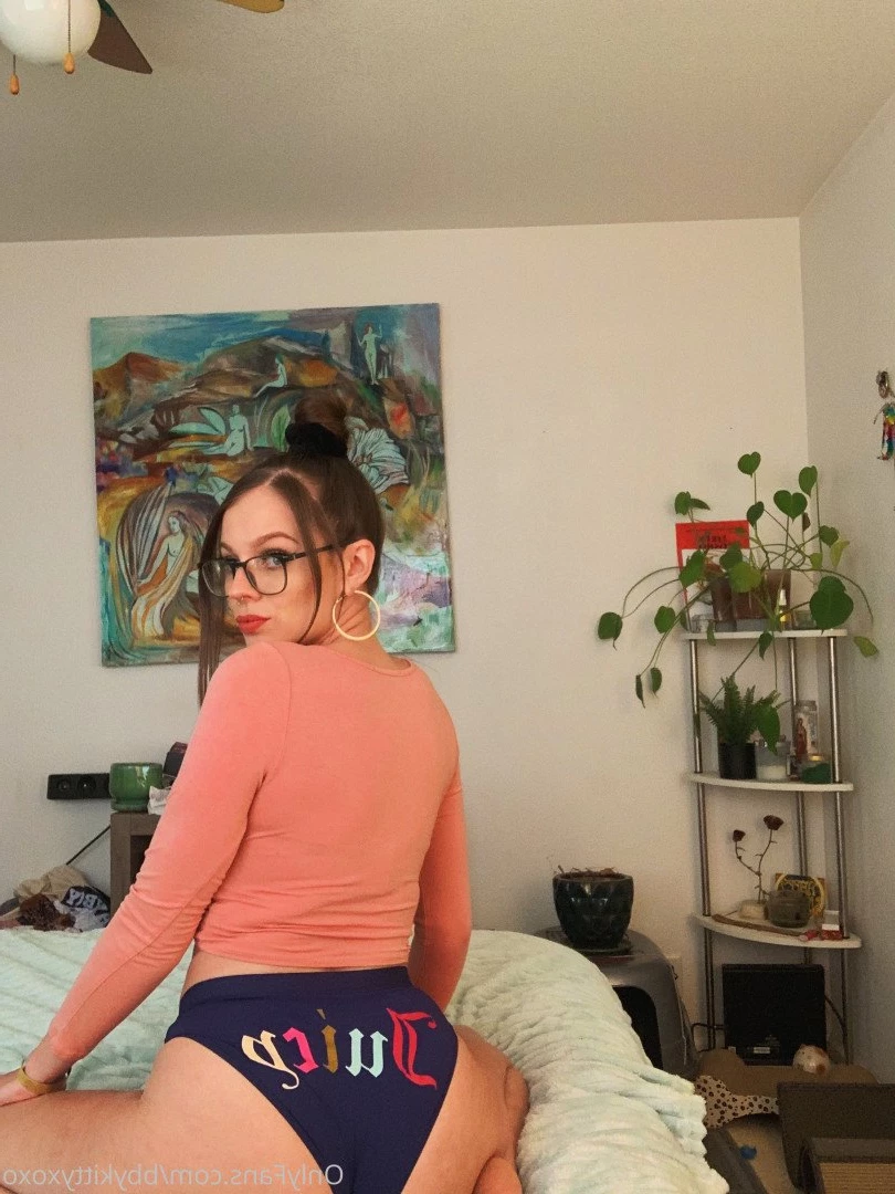 Kiki ♡ ✧*。 [ bbykittyxoxo ] Onlyfans leaked photo 2202397 on Hotleaks.tv