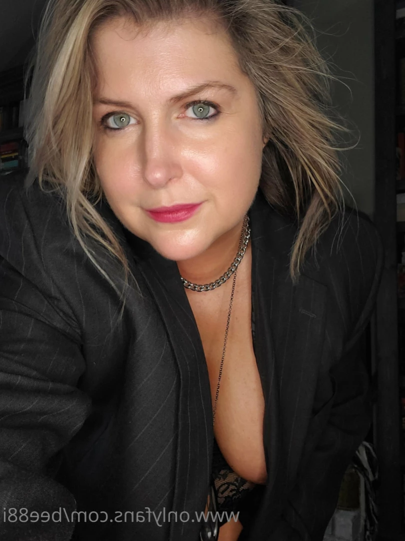 BEE [ bee88i ] Onlyfans leaked photo 10916628 on Hotleaks.tv