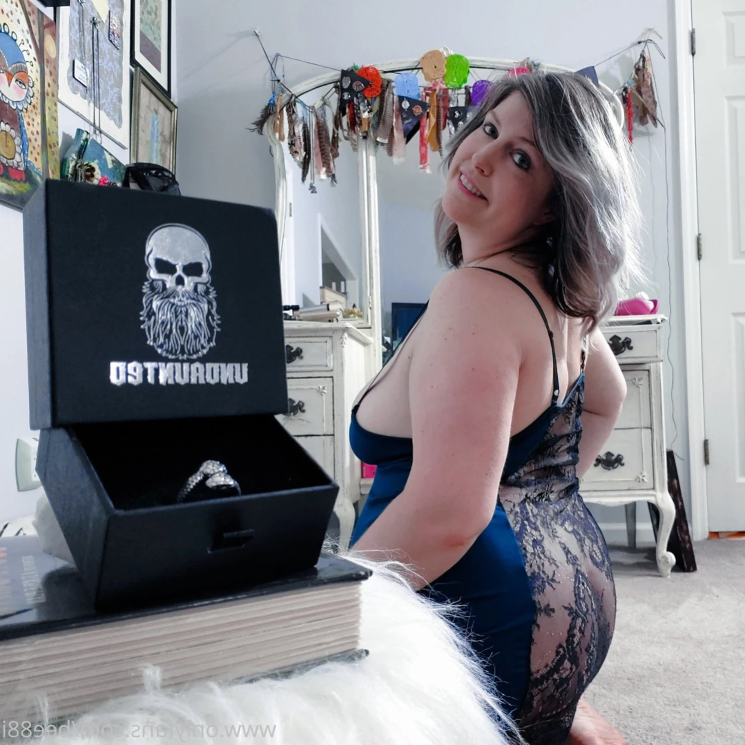 BEE [ bee88i ] Onlyfans leaked photo 11631560 on Hotleaks.tv