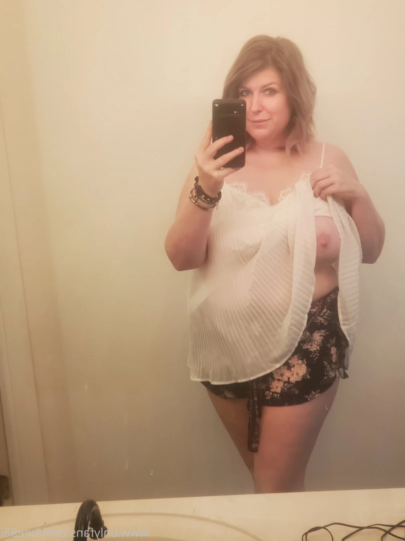 BEE [ bee88i ] Onlyfans leaked photo 11991749 on Hotleaks.tv